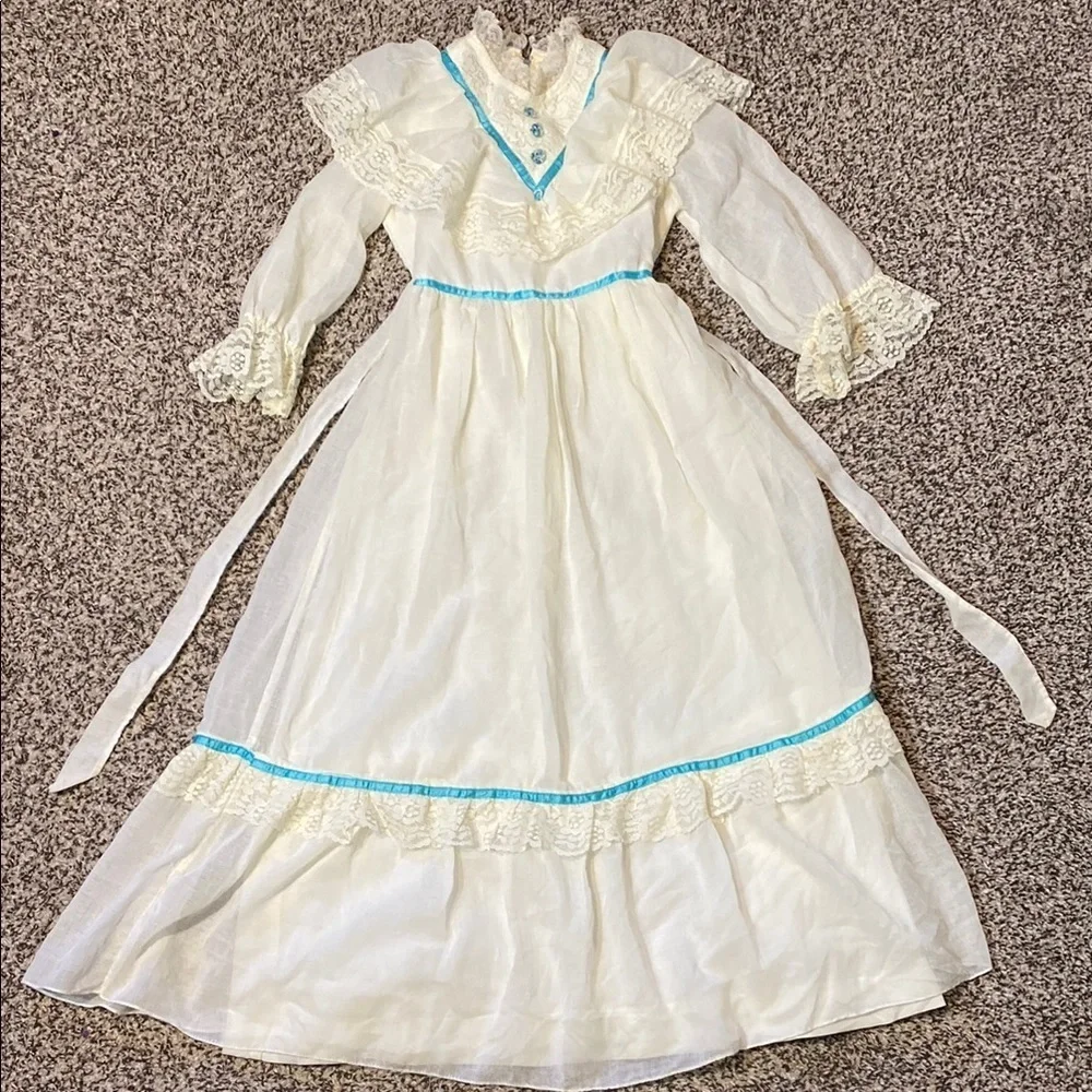 Vintage White and Blue Ruffled Tiered Bridal Gown